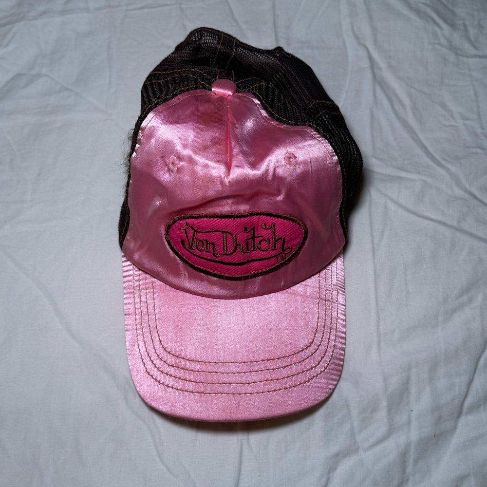 Von Dutch Shiny Pink and brown Cap